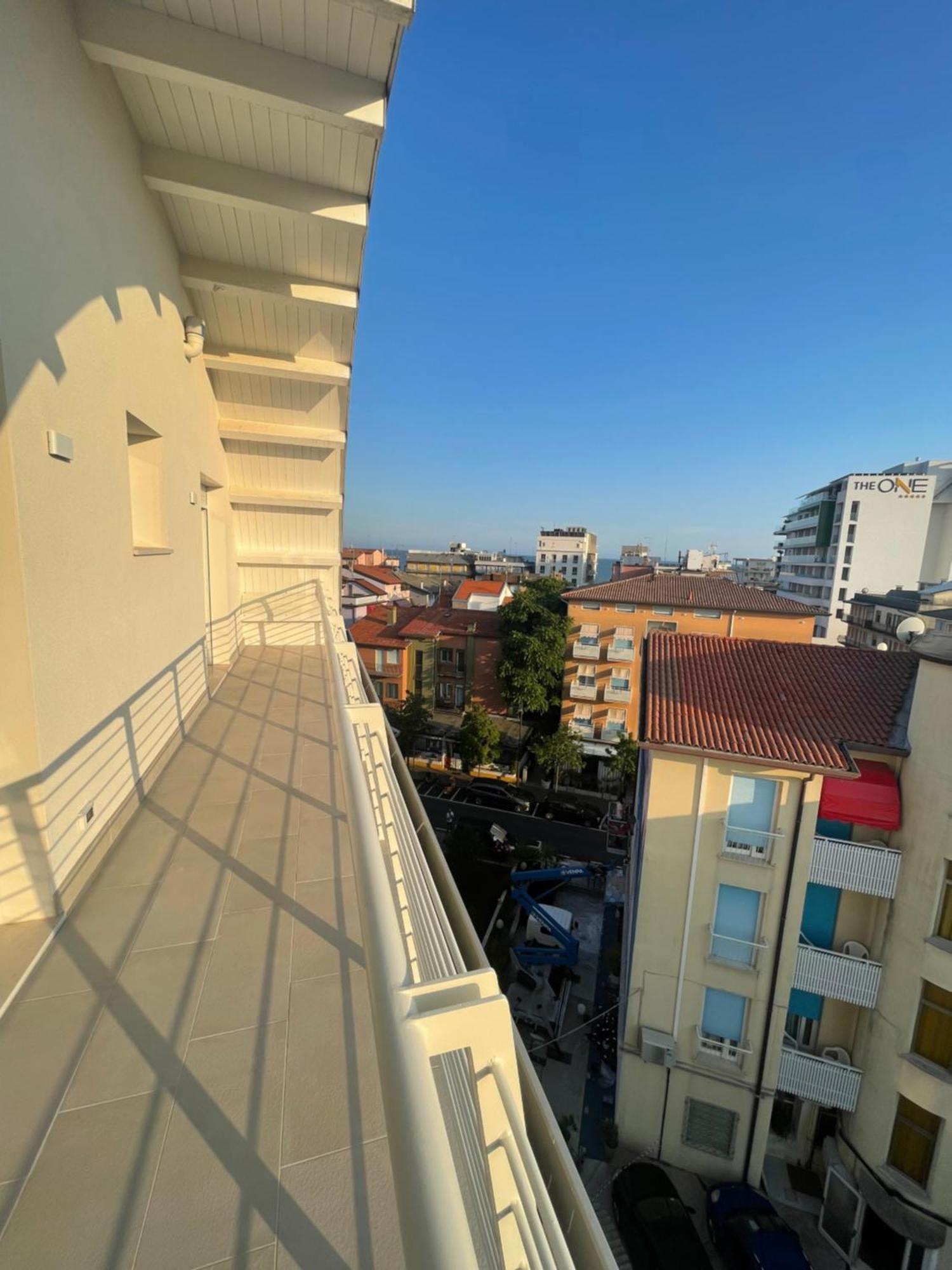 Woody Green Penthouse Sea View - Agenzia Cocal Caorle Exterior foto